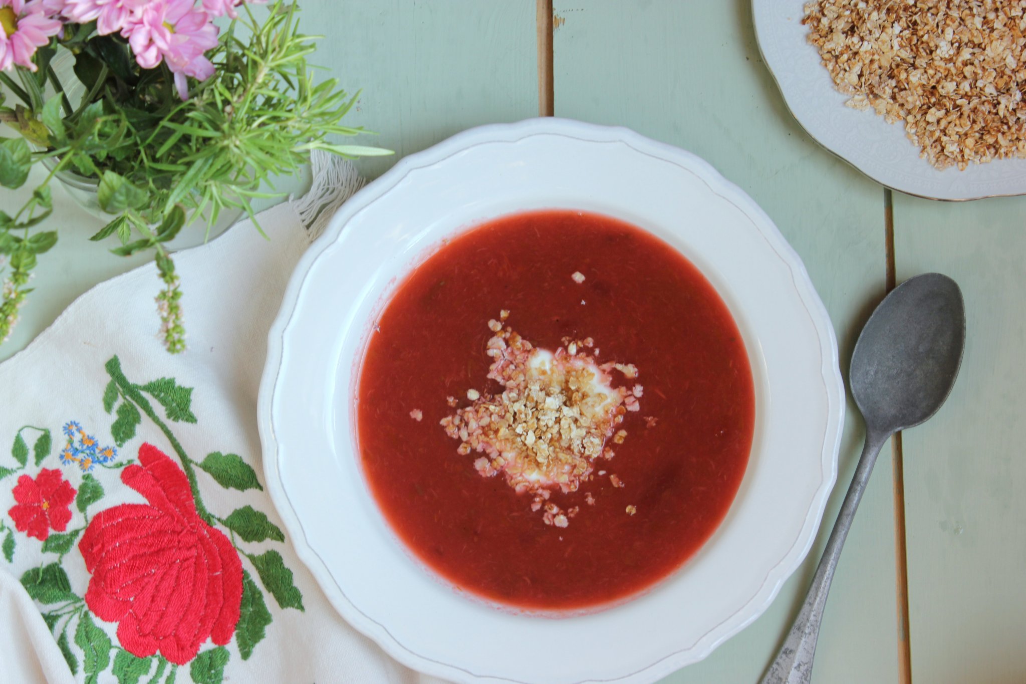 Rozmaringos szilvakrémleves